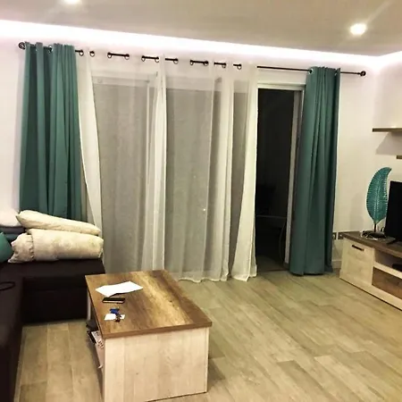 Apartment New Near The In
